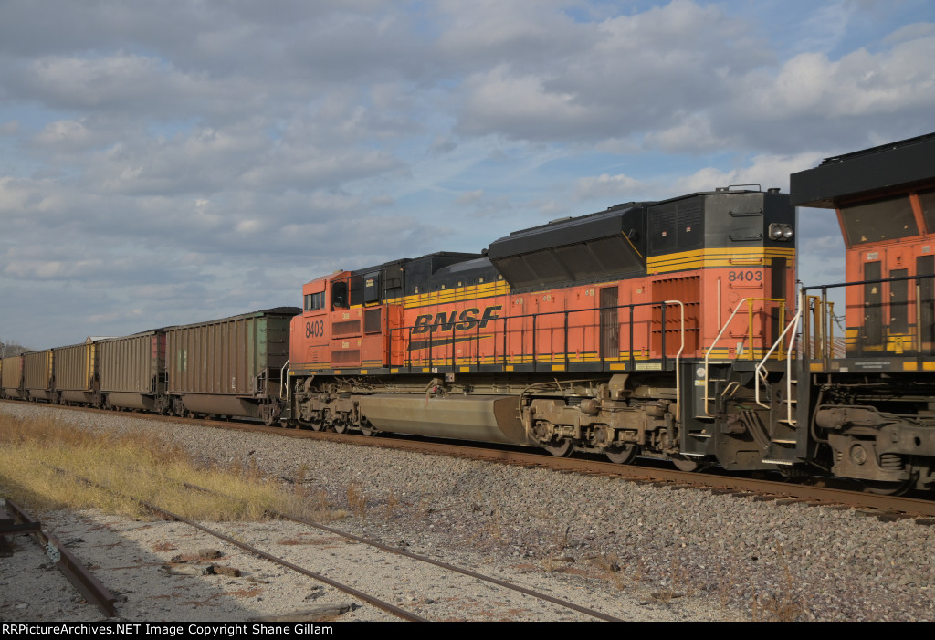 BNSF 8403